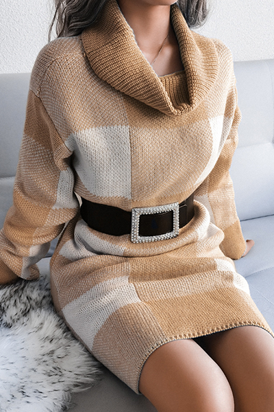 Well Tailored Sweater with a Graceful Silhouette