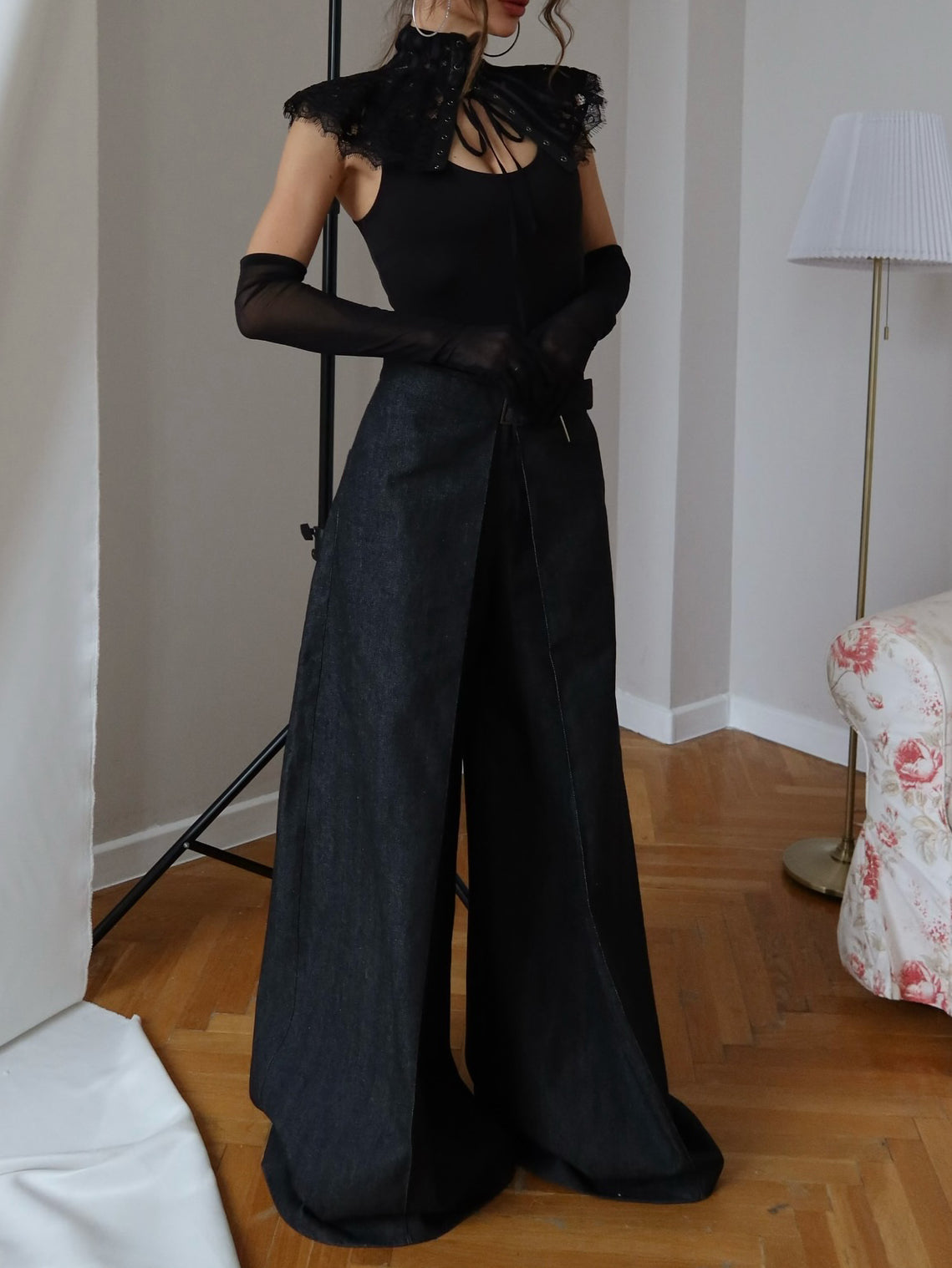 Effortlessly Elegant Garment with a Timeless Design