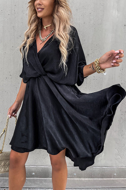 Polished Dress with an Effortless Classic Look