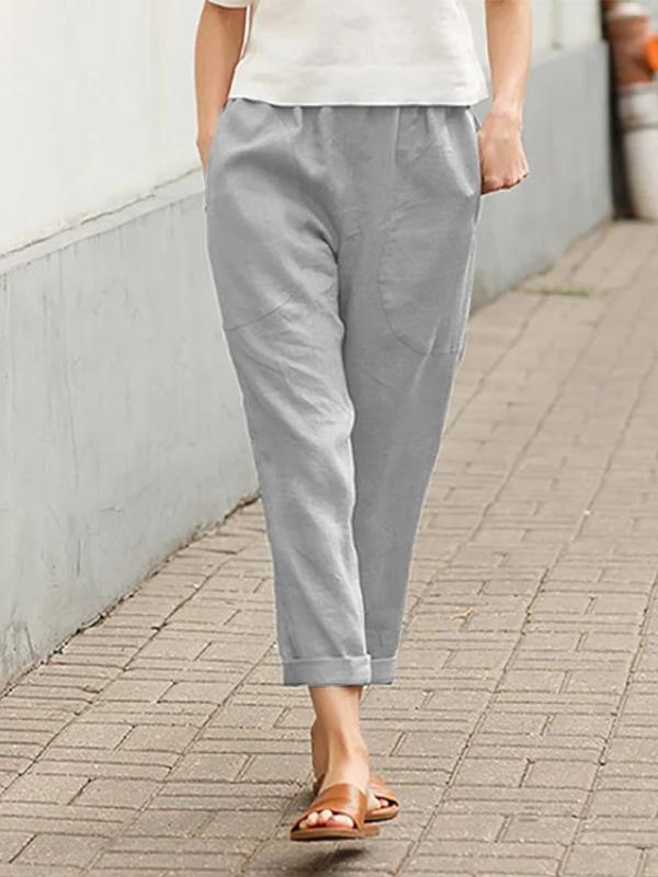 Well Tailored Trousers with a Graceful Silhouette