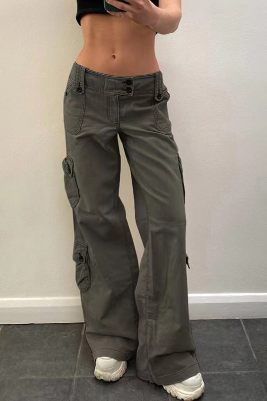 Well Tailored Pants with a Graceful Silhouette