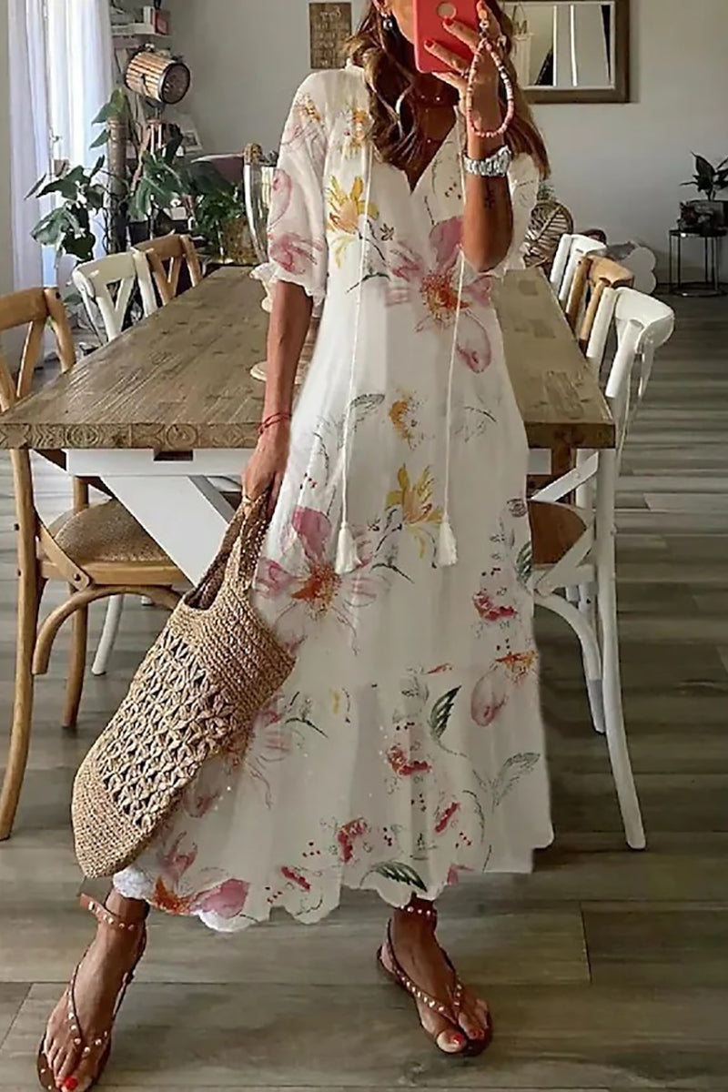 Effortlessly Elegant Dress with a Timeless Design