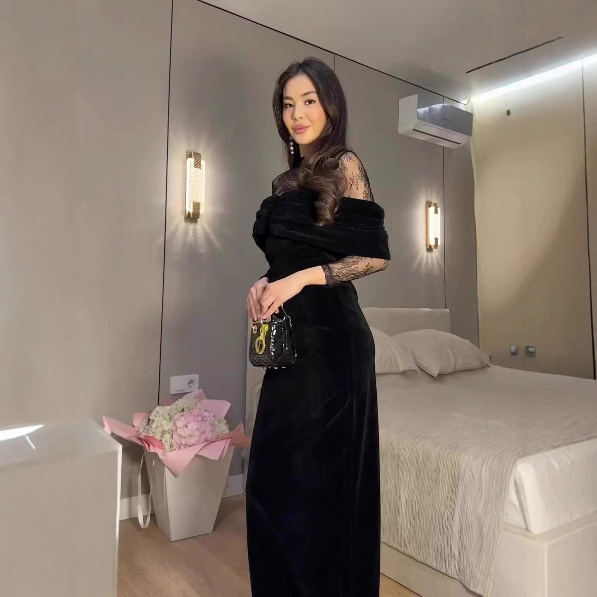 Sophisticated Dress with a Clean Classic Look