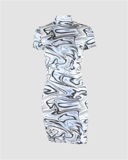 Gracefully Styled Dress for Any Occasion