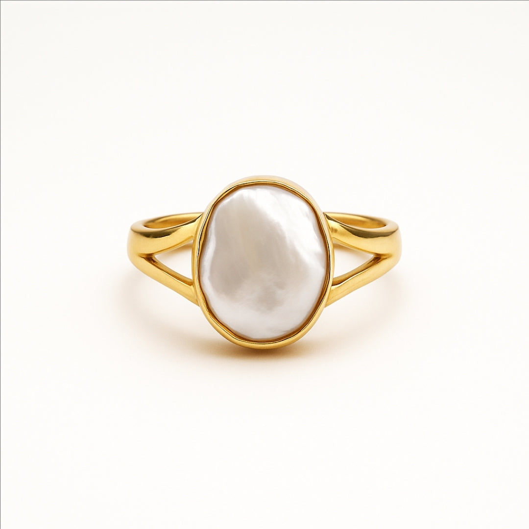 Baroque Inlaid Pearl Gold Ring