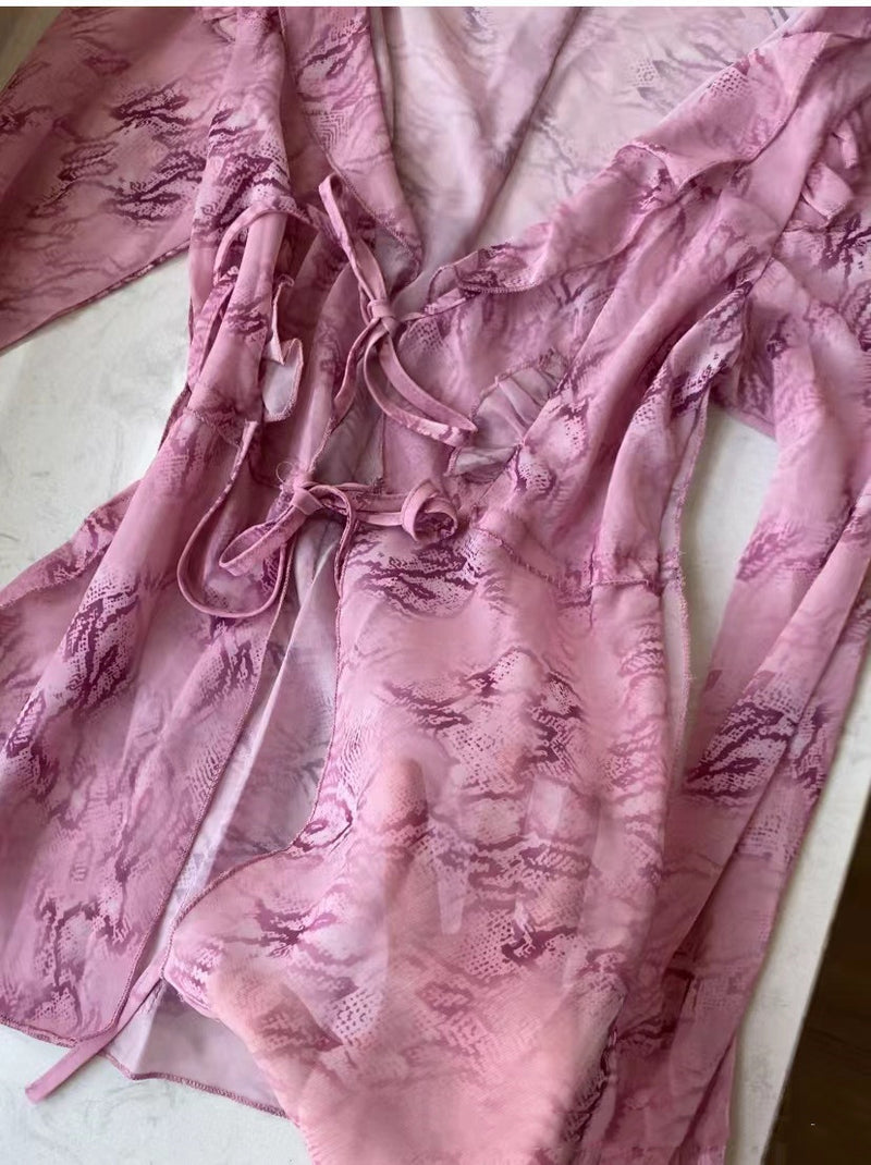 Classic Vintage Top with a Flattering Fit