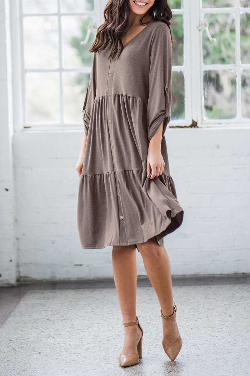 A Vintage Style Dress with Delicate Timeless Details