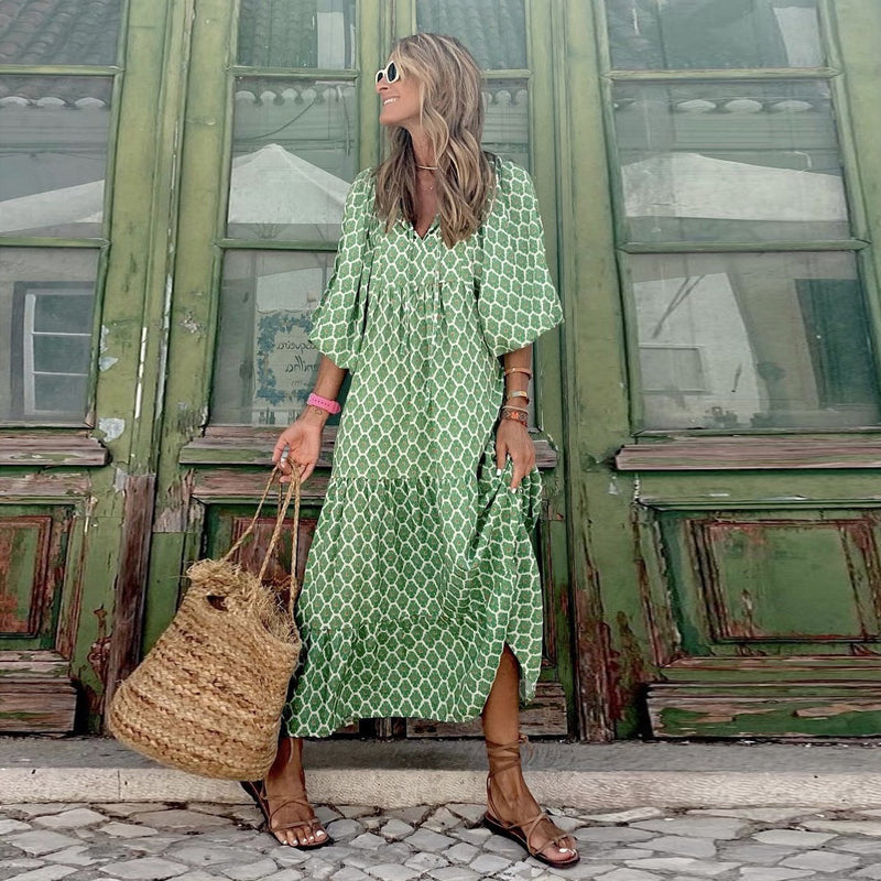 Sophisticated Dress with a Clean Classic Look
