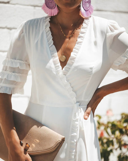 Gracefully Styled Dress for Any Occasion