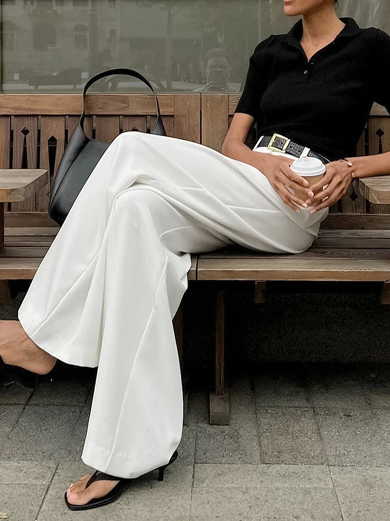 Beautifully Finished Pants in a Timeless Design