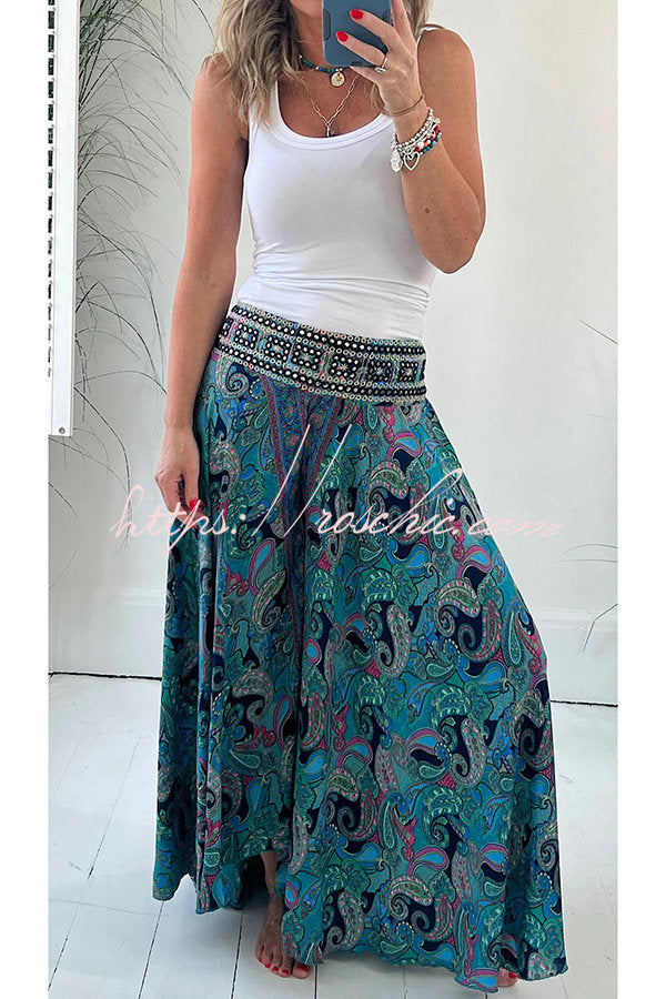 Elegantly Styled Pants for Everyday Wear