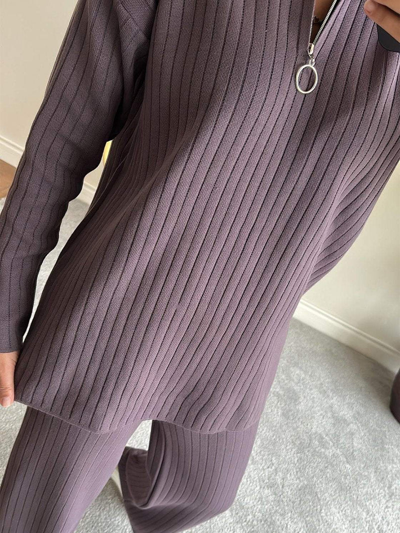 Well Tailored Pants with a Graceful Silhouette
