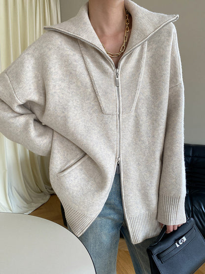 Well Tailored Cardigan with a Graceful Silhouette