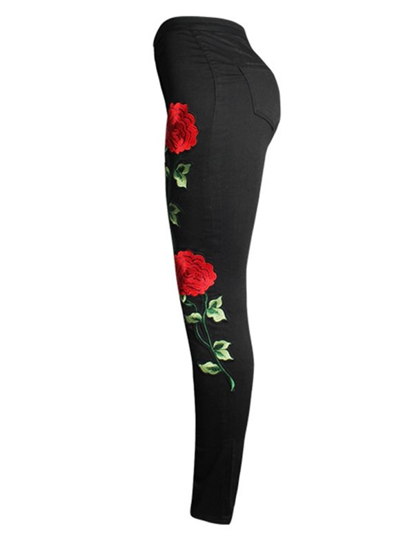 Beautifully Crafted Pants in a Classic Style