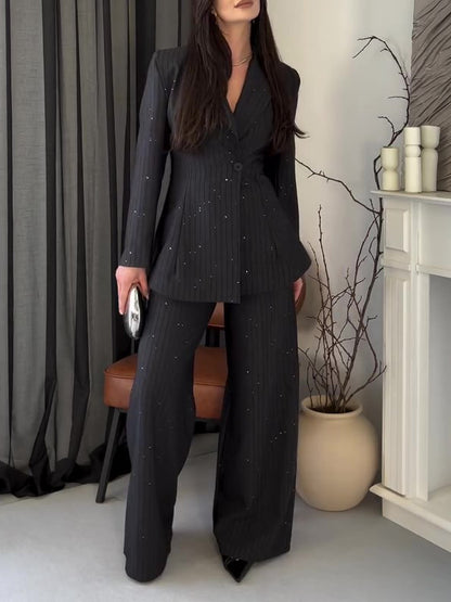 Polished Trousers with an Effortless Classic Look