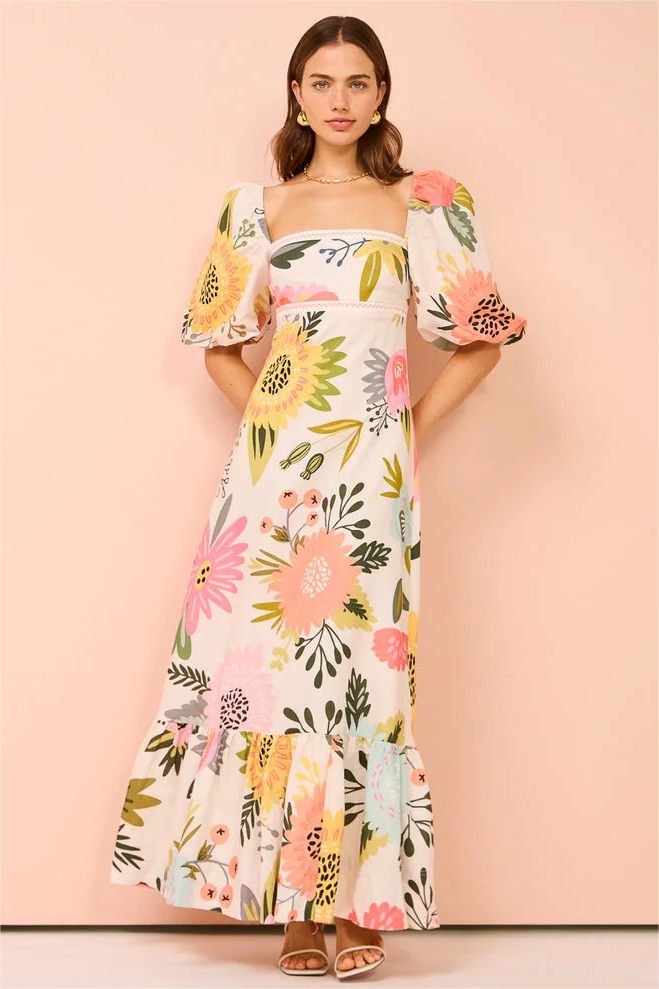 Beautifully Crafted Dress in a Classic Style