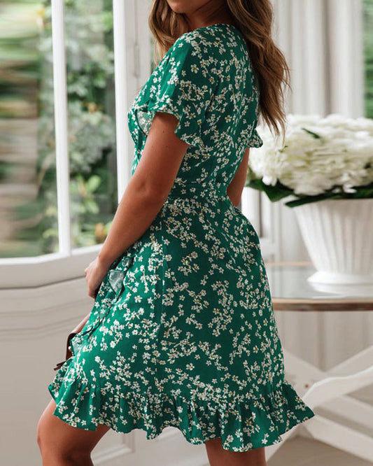 Elegantly Styled Dress for Everyday Wear