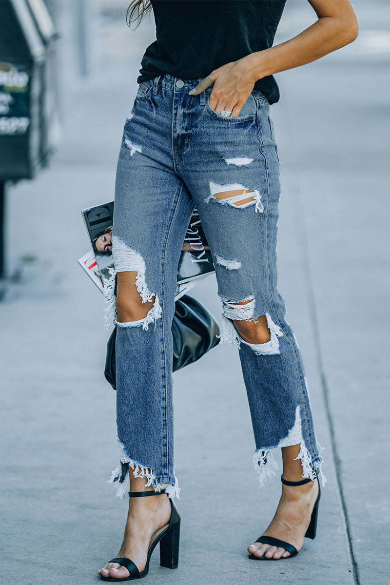Gracefully Styled Garment for Any Occasion