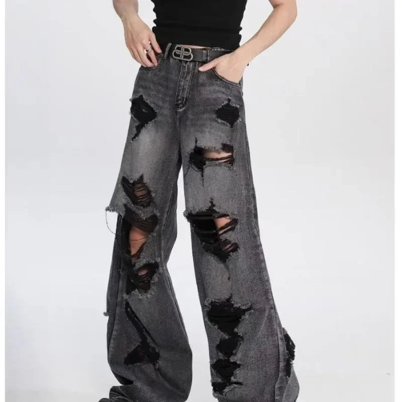 Gracefully Styled Pants for Any Occasion