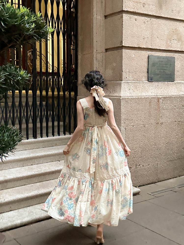 A Vintage Style Dress with Delicate Timeless Details