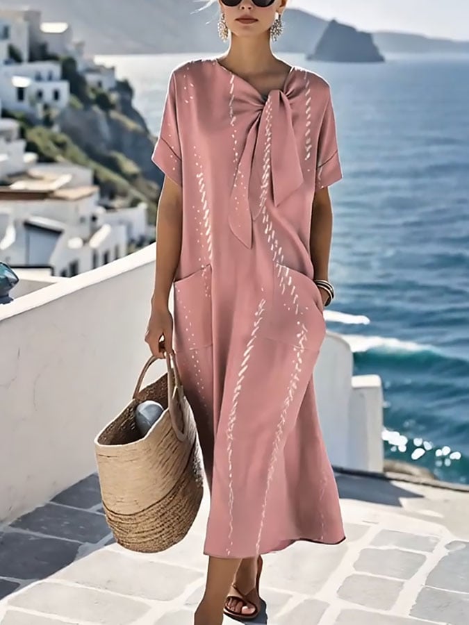 Well Tailored Dress with a Graceful Silhouette