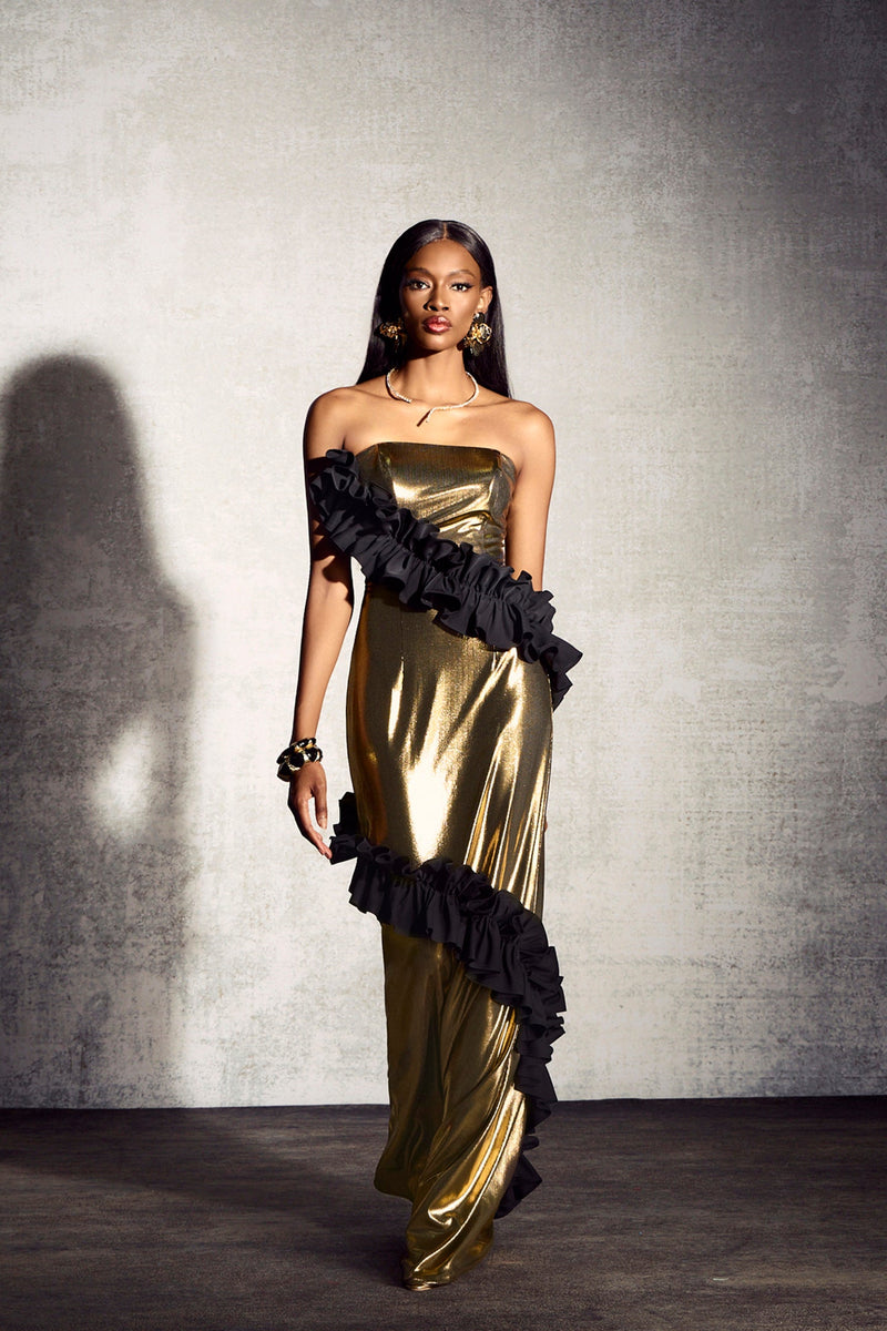 Beautifully Crafted Dress in a Classic Style