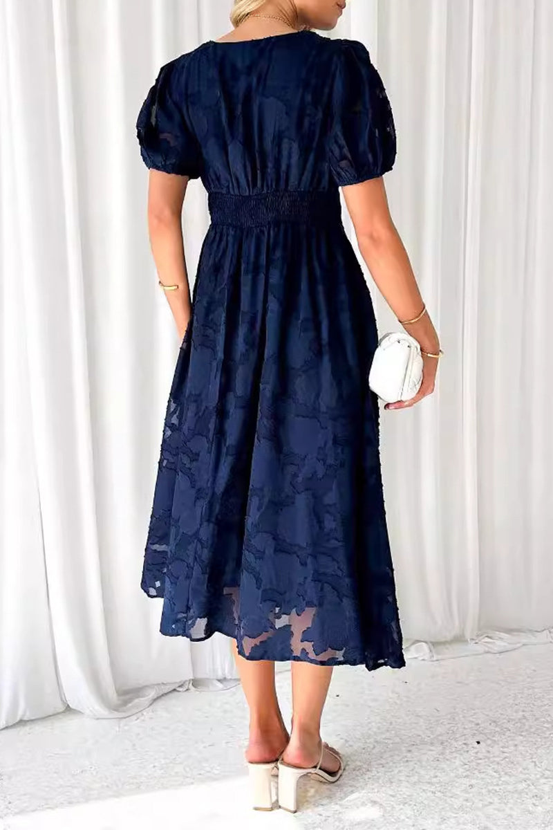 Gracefully Styled Dress for Any Occasion