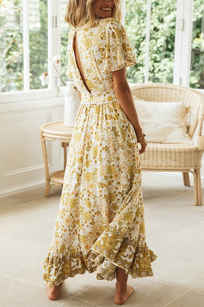 Classic Vintage & Enduringly Stylish Dress