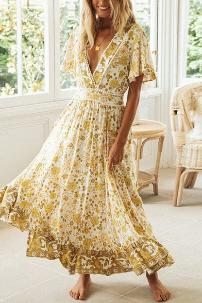 Classic Vintage & Enduringly Stylish Dress