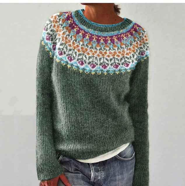 Well Tailored Sweater with a Graceful Silhouette