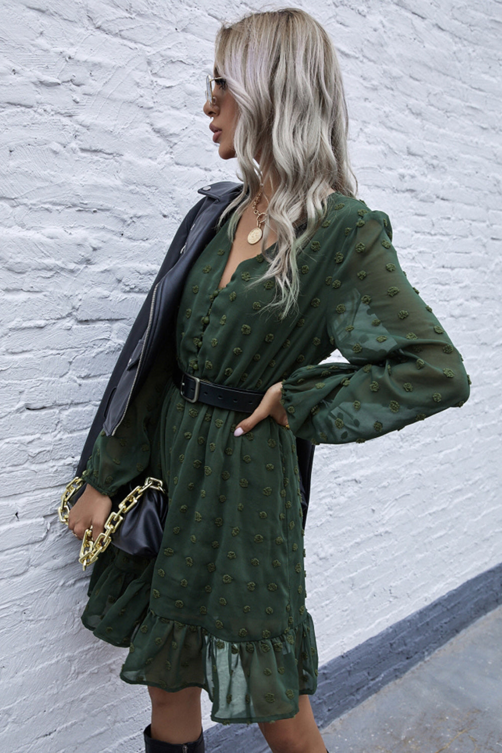 Beautifully Crafted Dress in a Classic Style