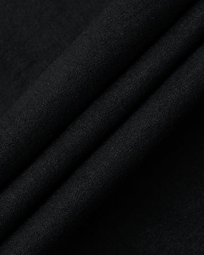 Well Tailored Pants with a Graceful Silhouette