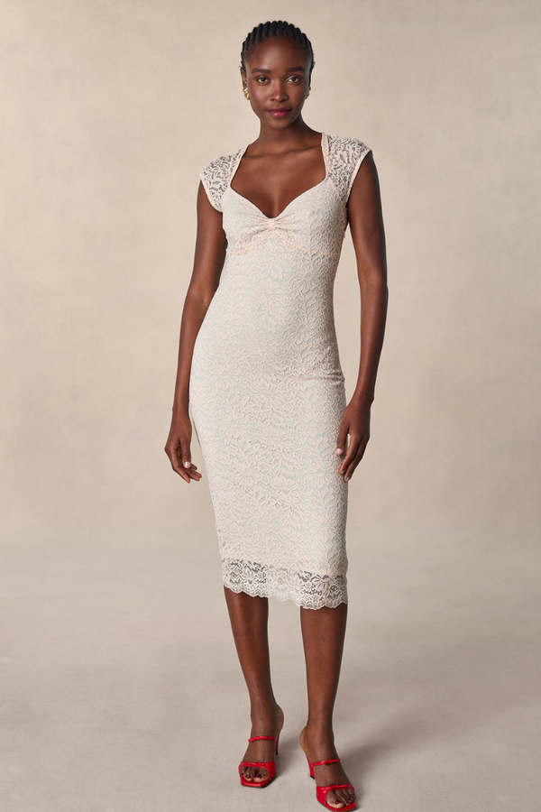Sophisticated Dress with a Clean Classic Look