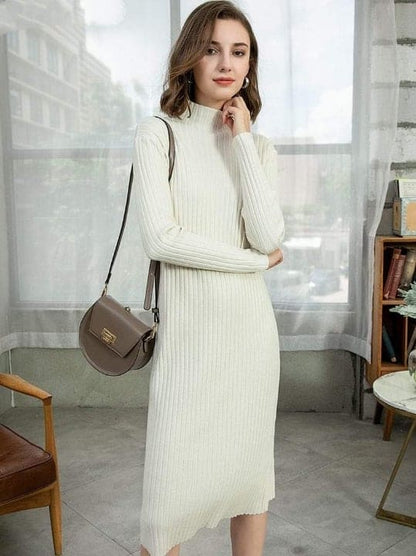 Well Tailored Dress with a Graceful Silhouette