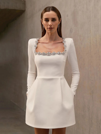 Beautifully Finished Dress in a Timeless Design
