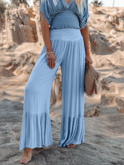 Well Tailored Pants with a Graceful Silhouette