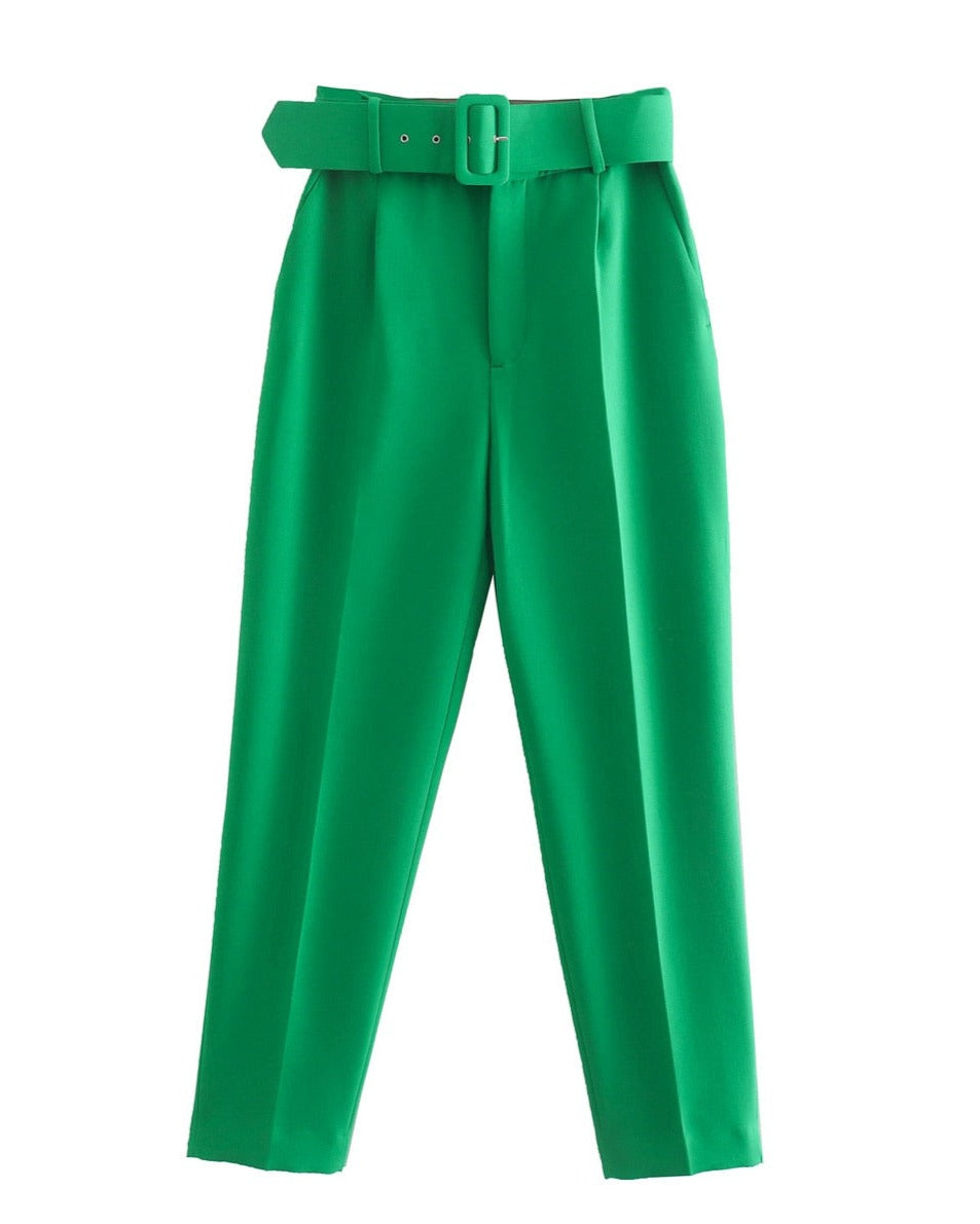 Elegantly Styled Pants for Everyday Wear