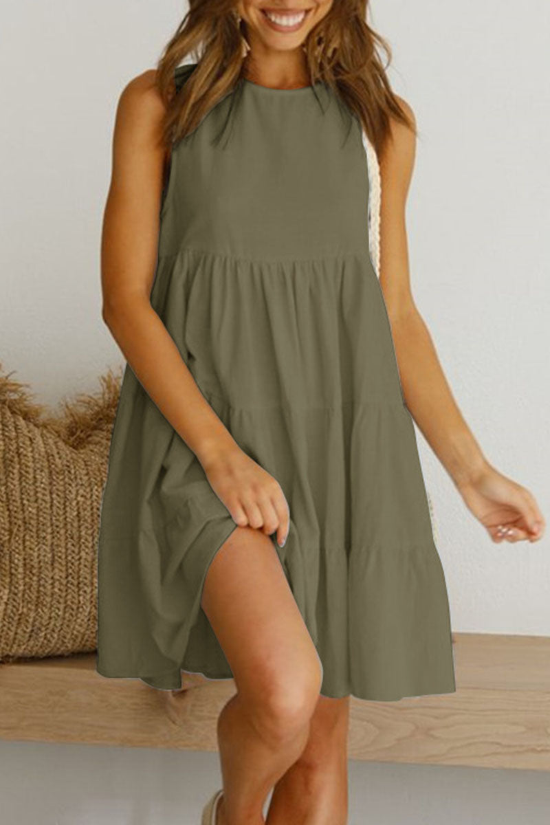 Gracefully Styled Dress for Any Occasion