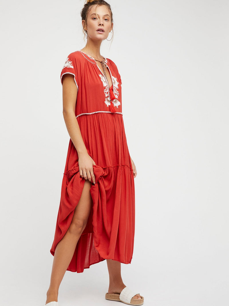 Sophisticated Dress with a Clean Classic Look