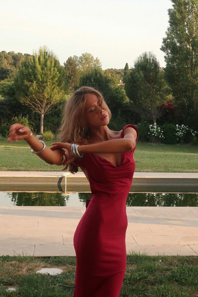 Elegantly Styled Dress for Everyday Wear