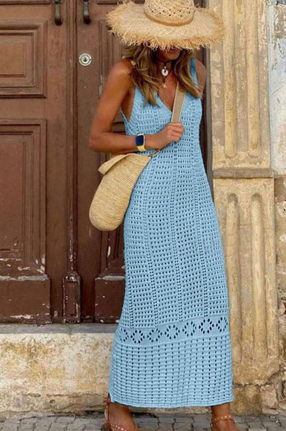 Well Tailored Sweater with a Graceful Silhouette