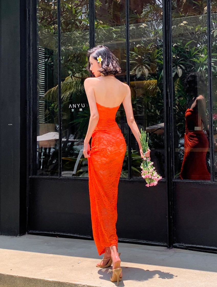Classic Vintage & Enduringly Stylish Dress