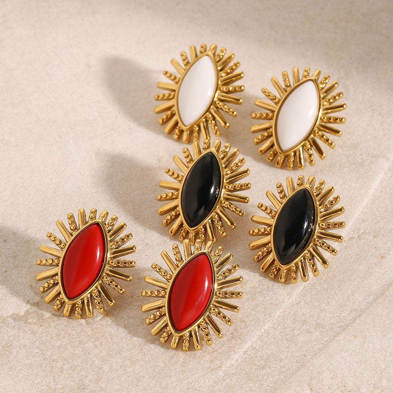 Classic Earring with Timeless Appeal