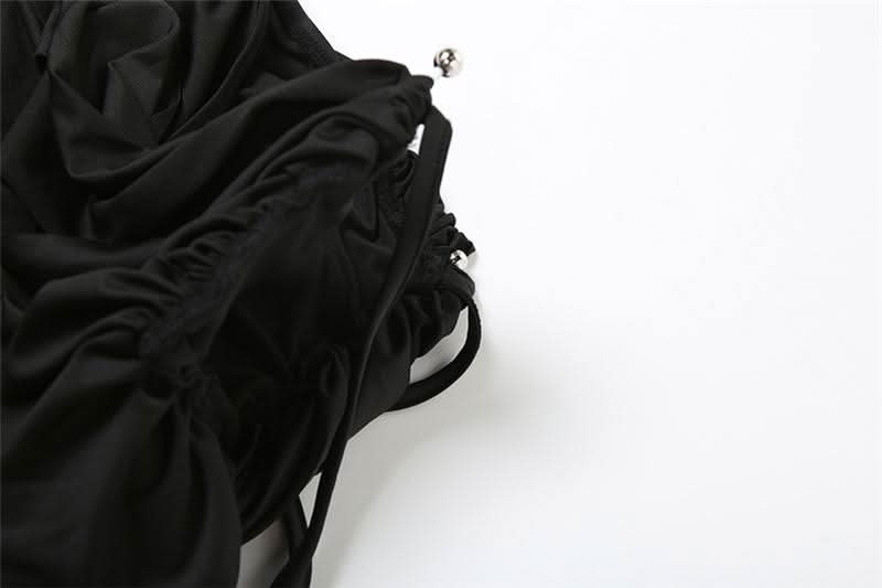 Sophisticated Garment with a Clean Classic Look