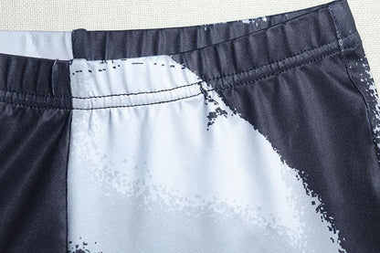 Sophisticated Garment with a Clean Classic Look