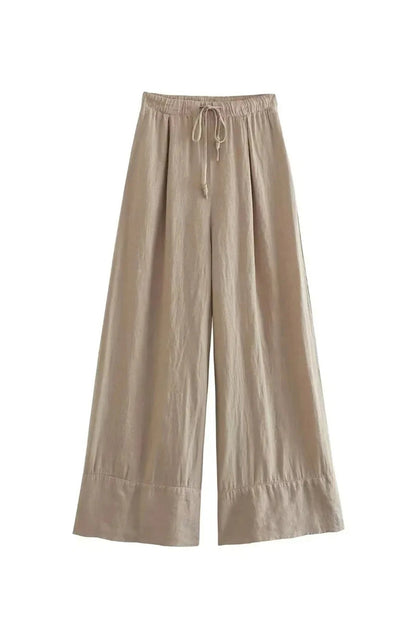Beautifully Finished Pants in a Timeless Design