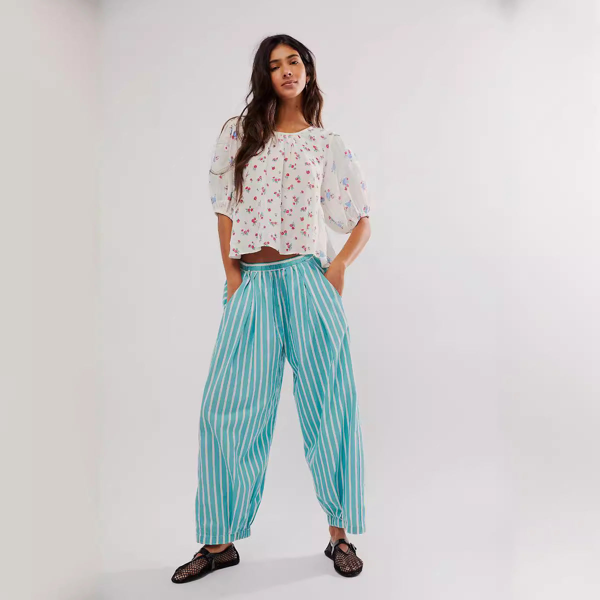 Classic Vintage Pants with a Flattering Fit