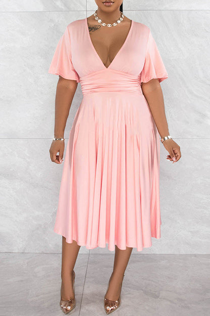Gracefully Styled Dress for Any Occasion