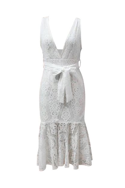 A Vintage Style Dress with Delicate Timeless Details
