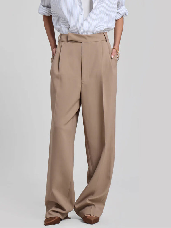 Beautifully Finished Pants in a Timeless Design
